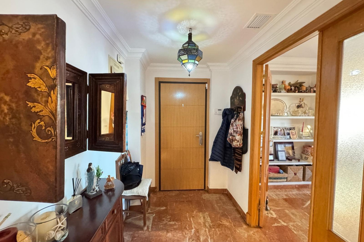 Resale - Apartment  - Torrevieja