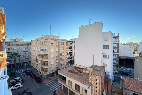 Resale - Apartment  - Torrevieja