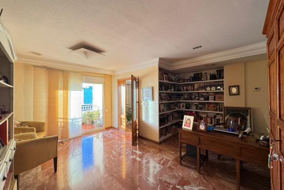 Resale - Apartment  - Torrevieja