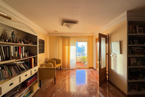 Resale - Apartment  - Torrevieja