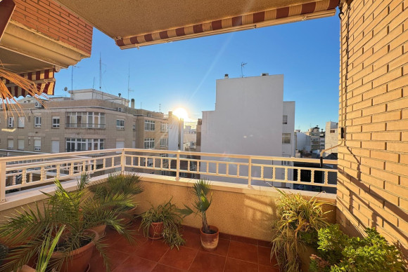 Resale - Apartment  - Torrevieja