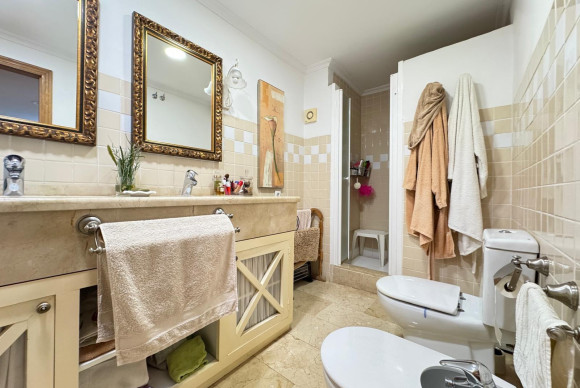 Resale - Apartment  - Torrevieja