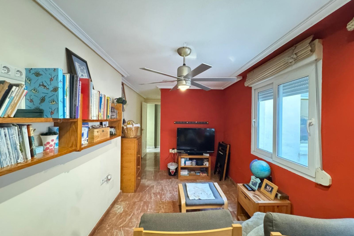 Resale - Apartment  - Torrevieja