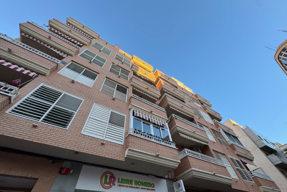 Resale - Apartment  - Torrevieja
