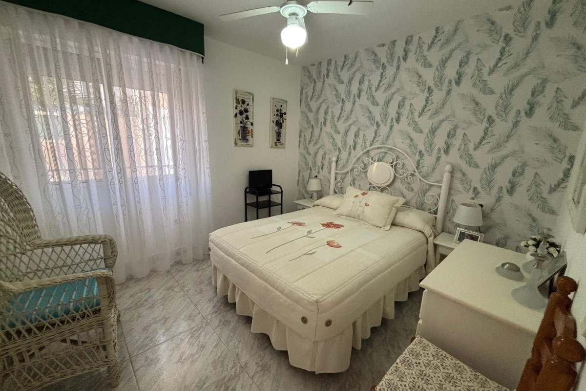 Resale - Pareado - Torrevieja - Carrefour