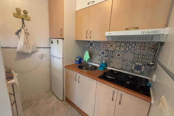 Resale - Pareado - Torrevieja - Carrefour