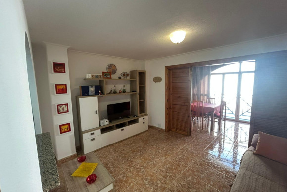 Resale - Apartment  - Torrevieja - Estacion de autobuses