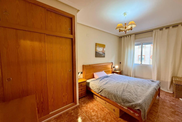 Herverkoop - Appartement  - Torrevieja - Playa del Cura