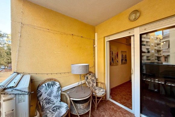 Herverkoop - Appartement  - Torrevieja - Playa del Cura