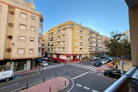 Herverkoop - Appartement  - Torrevieja - Playa del Cura