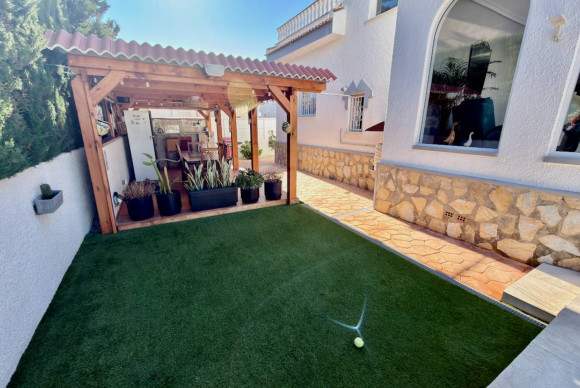 Herverkoop - Villa - Ciudad Quesada