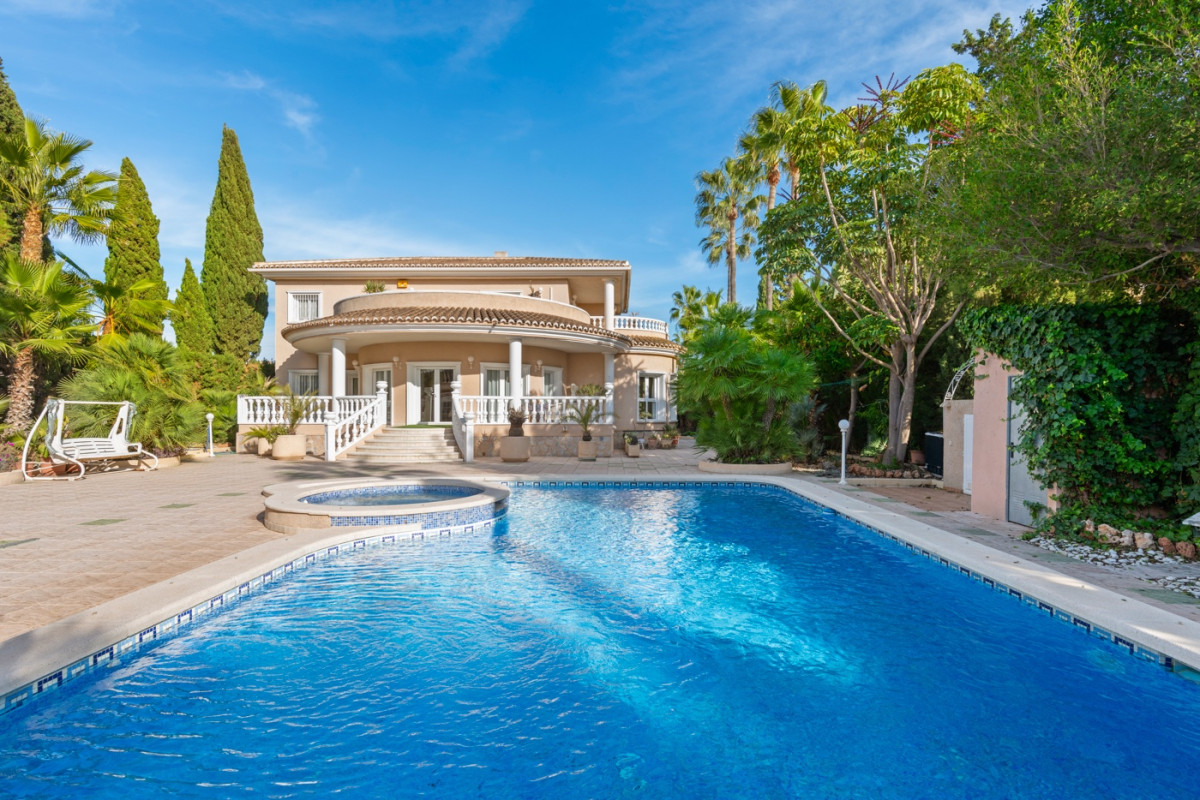 Resale - House - Ciudad Quesada - Doña pepa