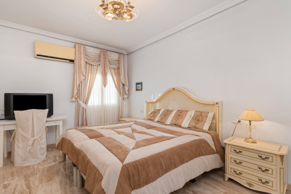 Resale - House - Ciudad Quesada - Doña pepa