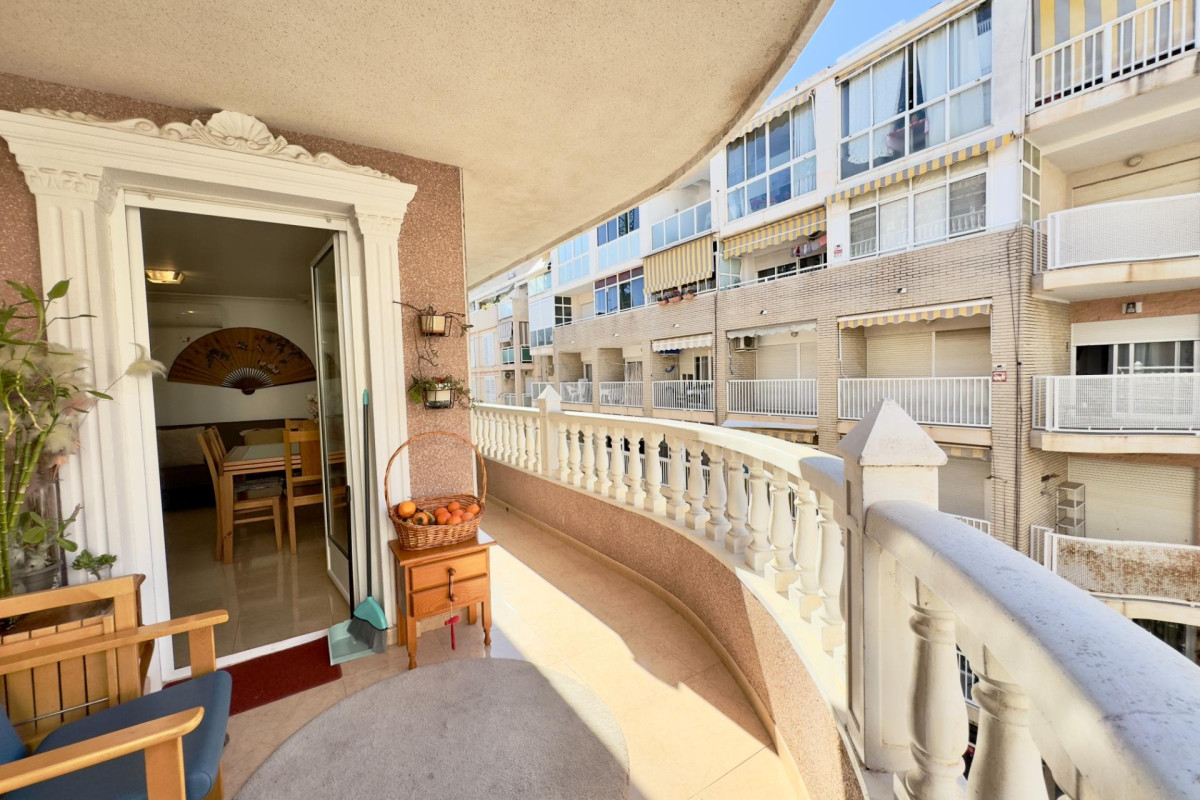 Herverkoop - Appartement  - Torrevieja - Playa del Cura