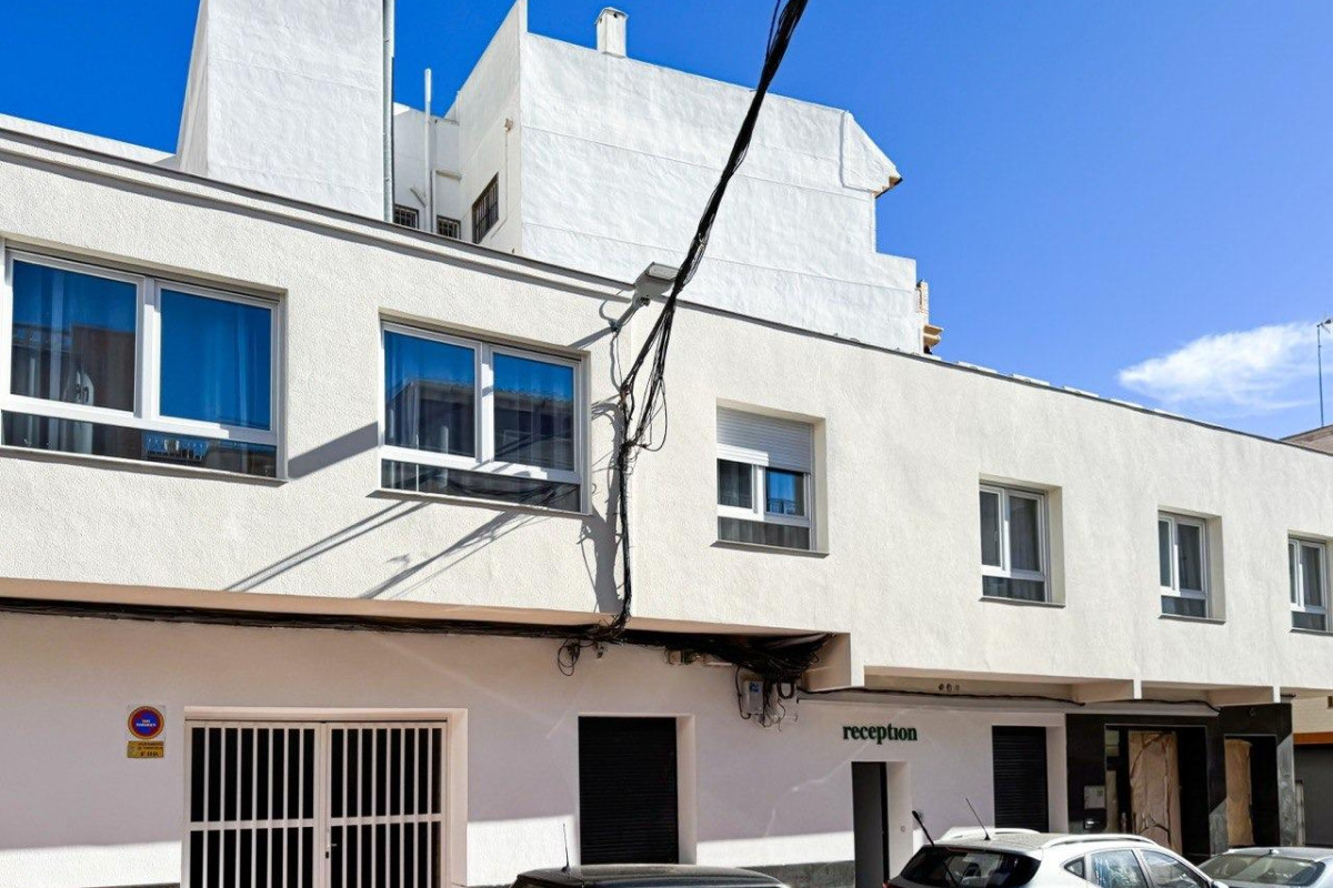 Herverkoop - Hotel - Torrevieja - Centro