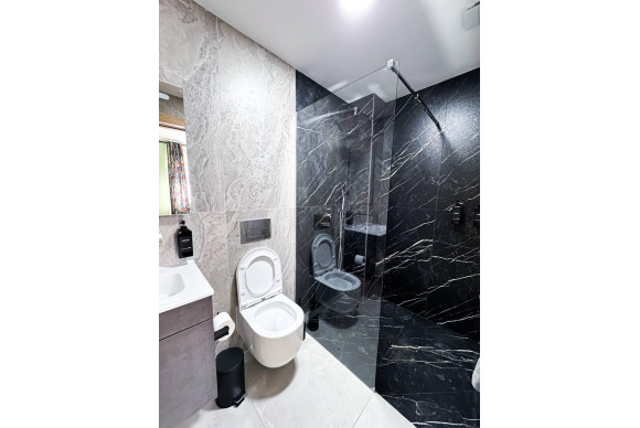 Herverkoop - Hotel - Torrevieja - Centro