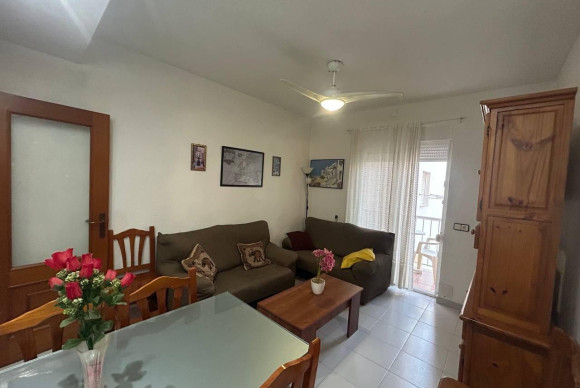 Resale - Apartment  - Torrevieja - Playa del Cura