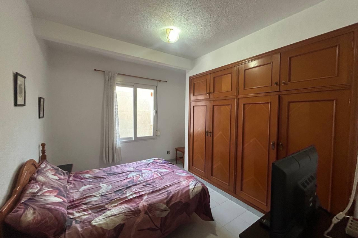 Resale - Apartment  - Torrevieja - Playa del Cura