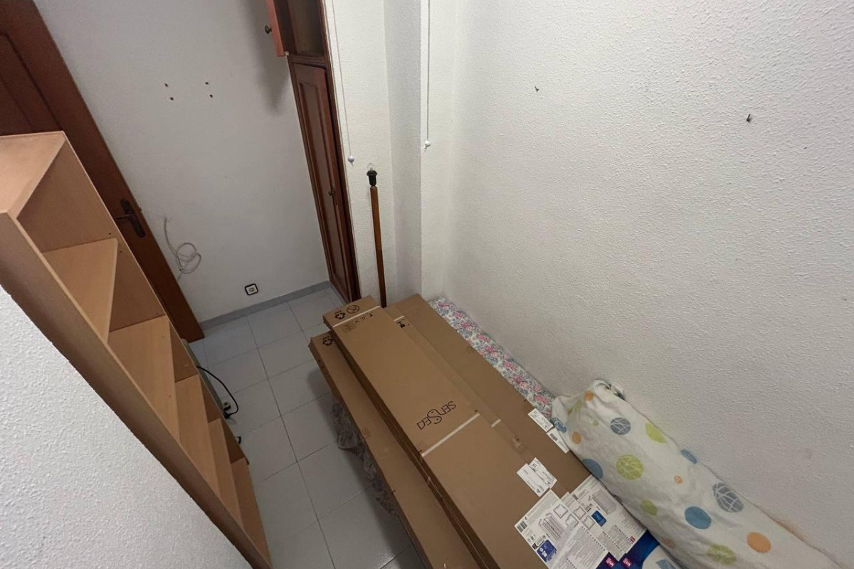 Resale - Apartment  - Torrevieja - Playa del Cura