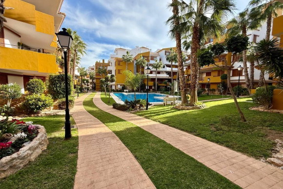 Herverkoop - Appartement  - Torrevieja - Punta prima