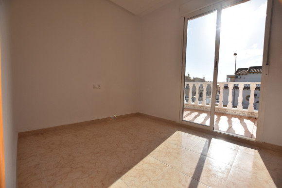 Resale - Townhouse - Orihuela Costa - Punta Prima