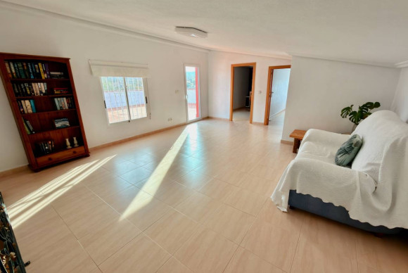 Revente - Villa - Hondón de las Nieves