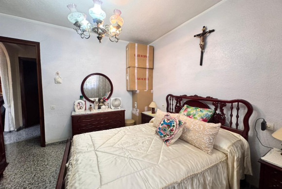 Resale - Apartment / flat - Benidorm - Levante