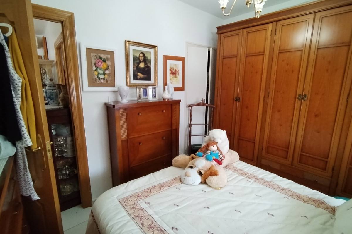 Herverkoop - Apartment / flat - Benidorm - Levante