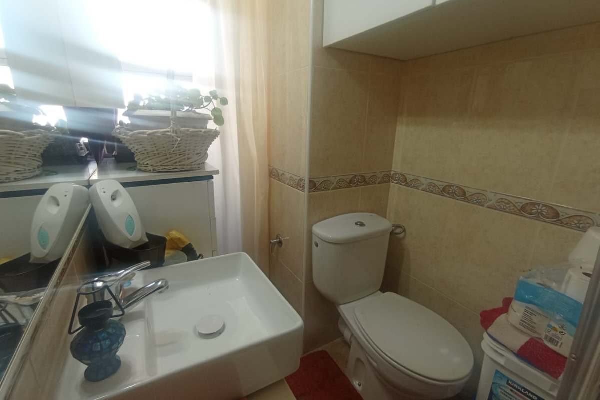 Herverkoop - Apartment / flat - Benidorm - Levante