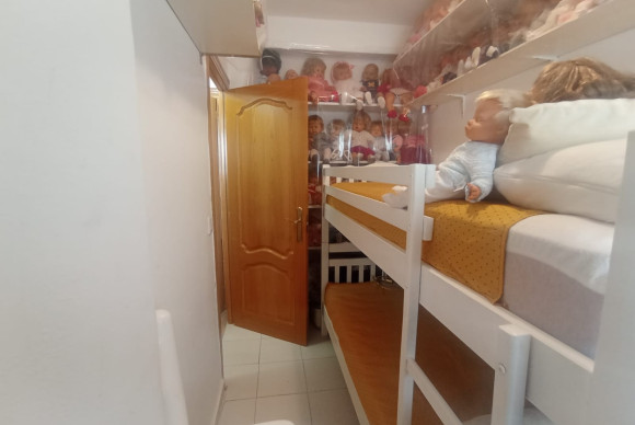 Herverkoop - Apartment / flat - Benidorm - Levante