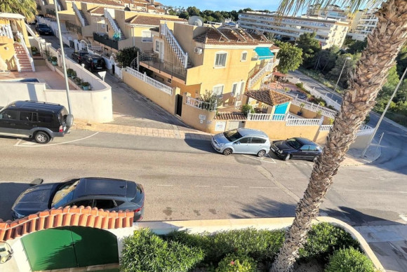 Resale - Townhouse - Orihuela Costa - Villamartin
