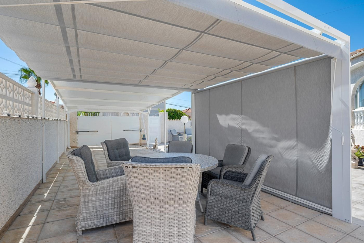 Resale - Villa - Ciudad Quesada - Central Quesada