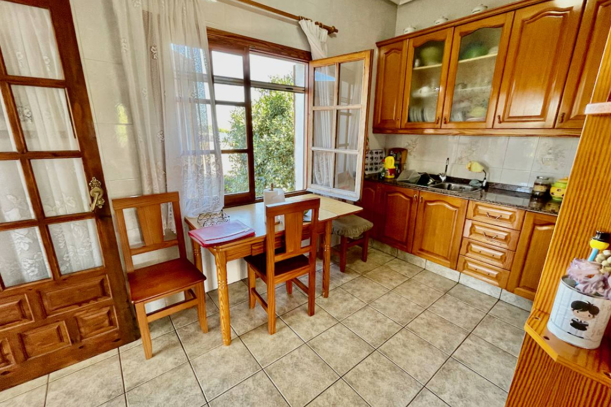 Herverkoop - Landelijke Woning-Finca - Daya Nueva