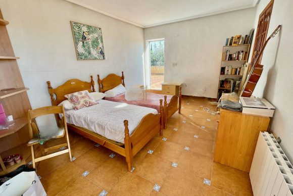 Herverkoop - Landelijke Woning-Finca - Daya Nueva