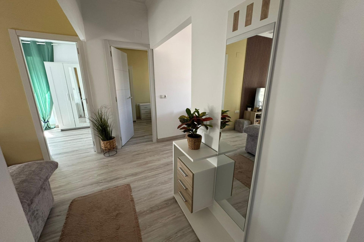 Resale - Apartment  - Alicante - Pau I
