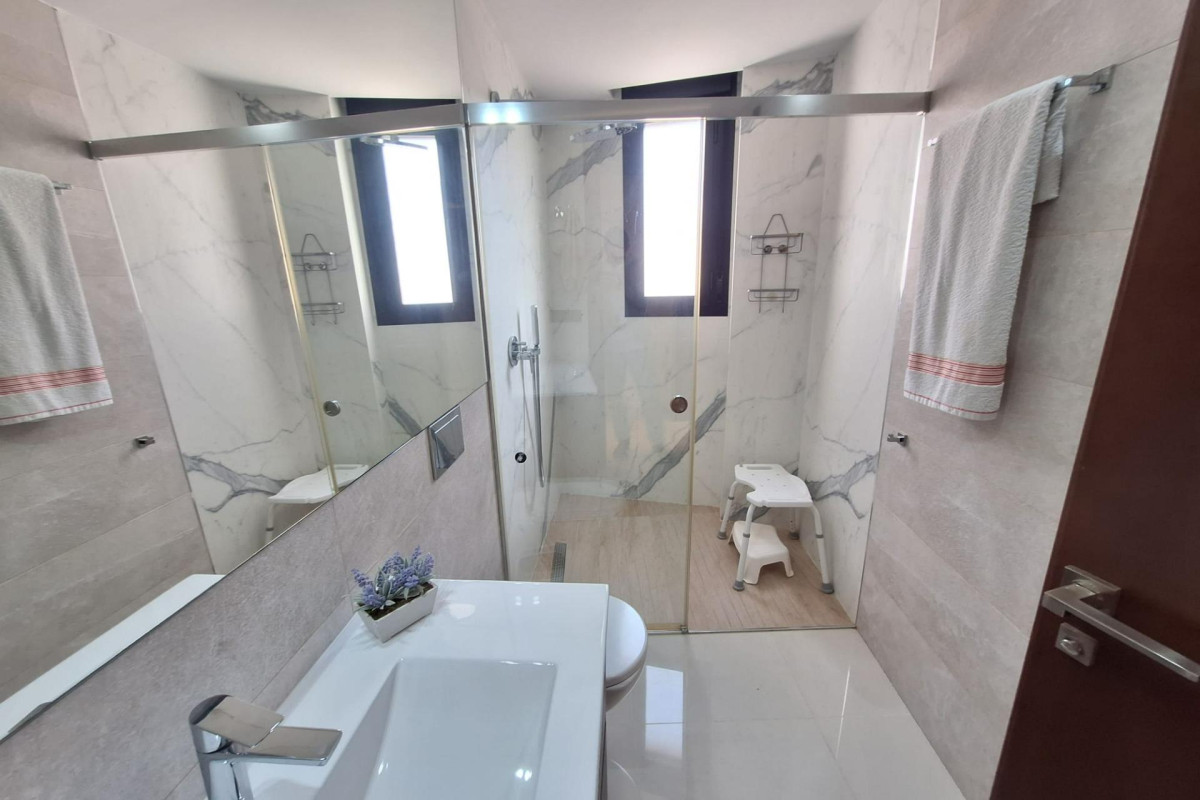 Herverkoop - Woning - Orihuela Costa - Villamartín-Las Filipinas