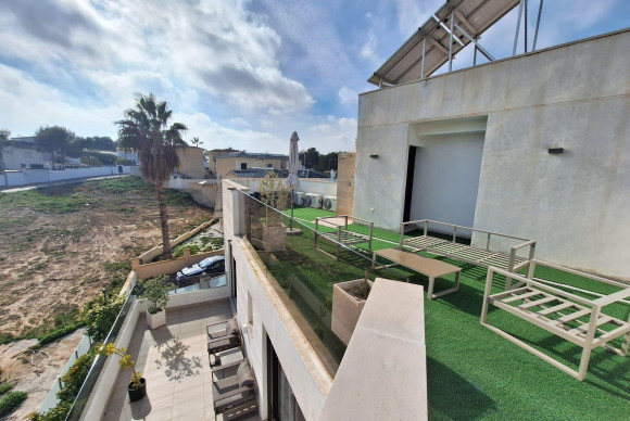 Herverkoop - Woning - Orihuela Costa - Villamartín-Las Filipinas