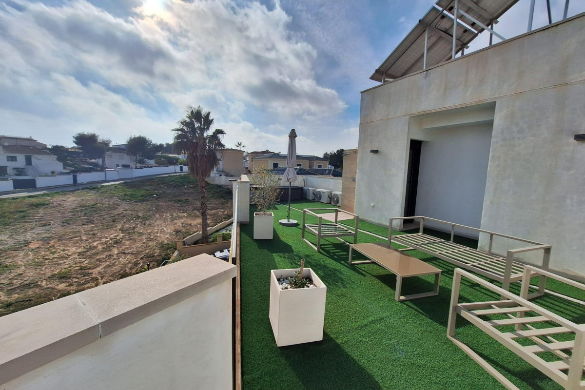 Herverkoop - Woning - Orihuela Costa - Villamartín-Las Filipinas