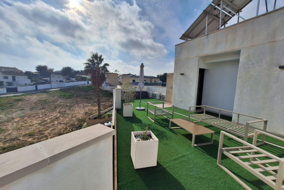 Herverkoop - Woning - Orihuela Costa - Villamartín-Las Filipinas