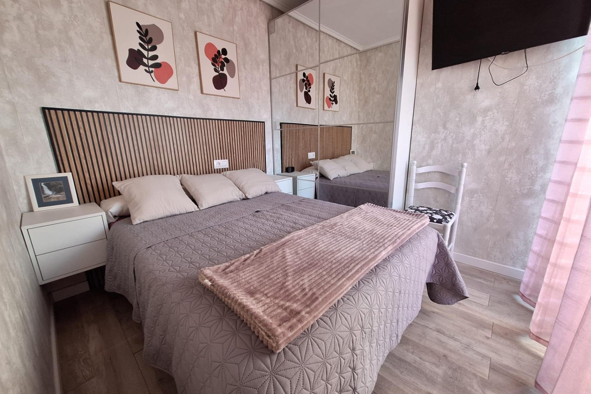 Resale - Ático Dúplex - Torrevieja - Centro