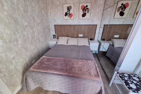 Resale - Ático Dúplex - Torrevieja - Centro