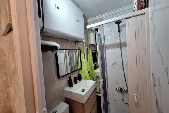 Resale - Ático Dúplex - Torrevieja - Centro