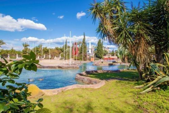 Resale - Apartment  - Torrevieja - Centro