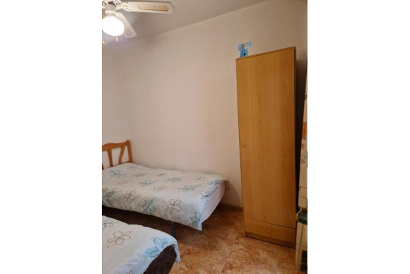 Resale - Apartment  - Torrevieja - Centro
