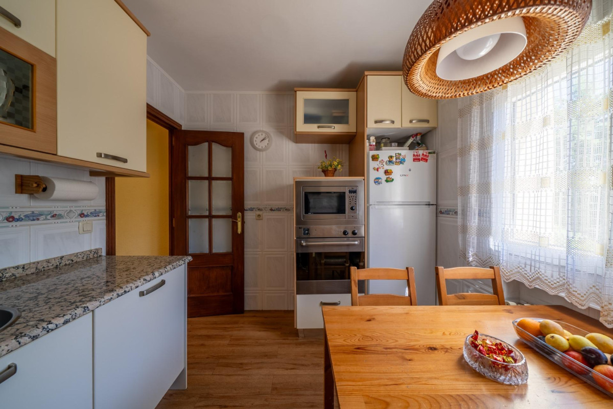 Resale - House - San Martin de Valdeiglesias - Garnacho