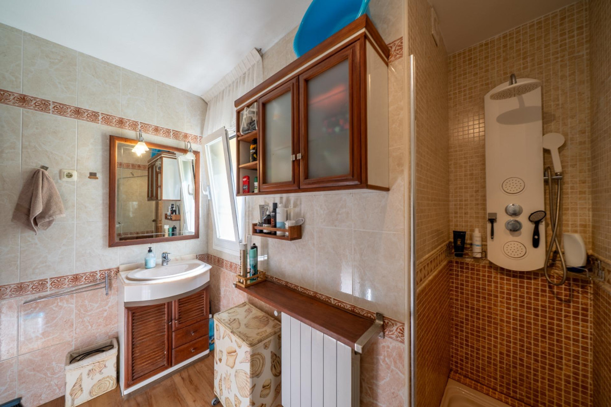 Resale - House - San Martin de Valdeiglesias - Garnacho