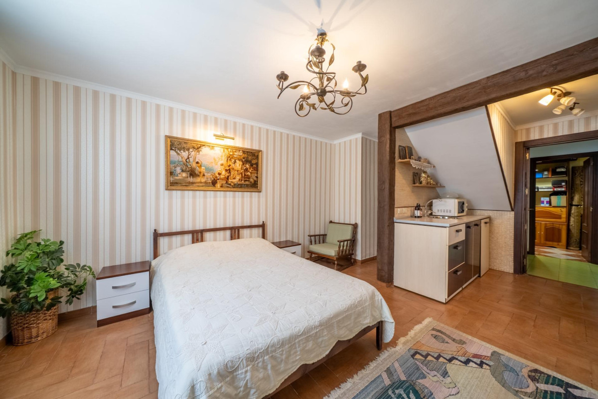 Resale - House - San Martin de Valdeiglesias - Garnacho