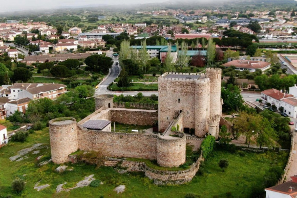 Resale - House - San Martin de Valdeiglesias - Garnacho