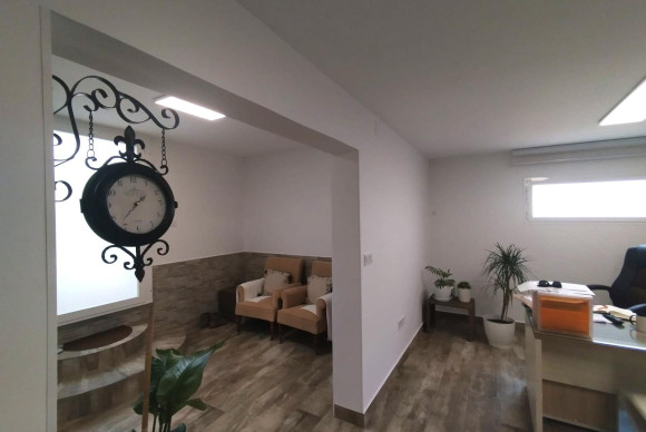 Resale - Villa - San Miguel de Salinas - Las filipinas