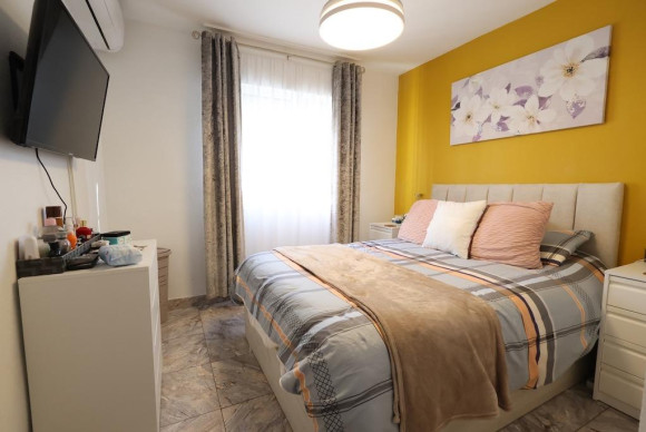 Resale - Apartment  - Torrevieja - Torretas